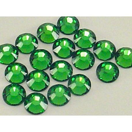Sachet de cristaux de swarovski vert fougère 2.6mm ss9