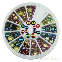 Roue distributrice remplie de demi perle multicolore taille variée